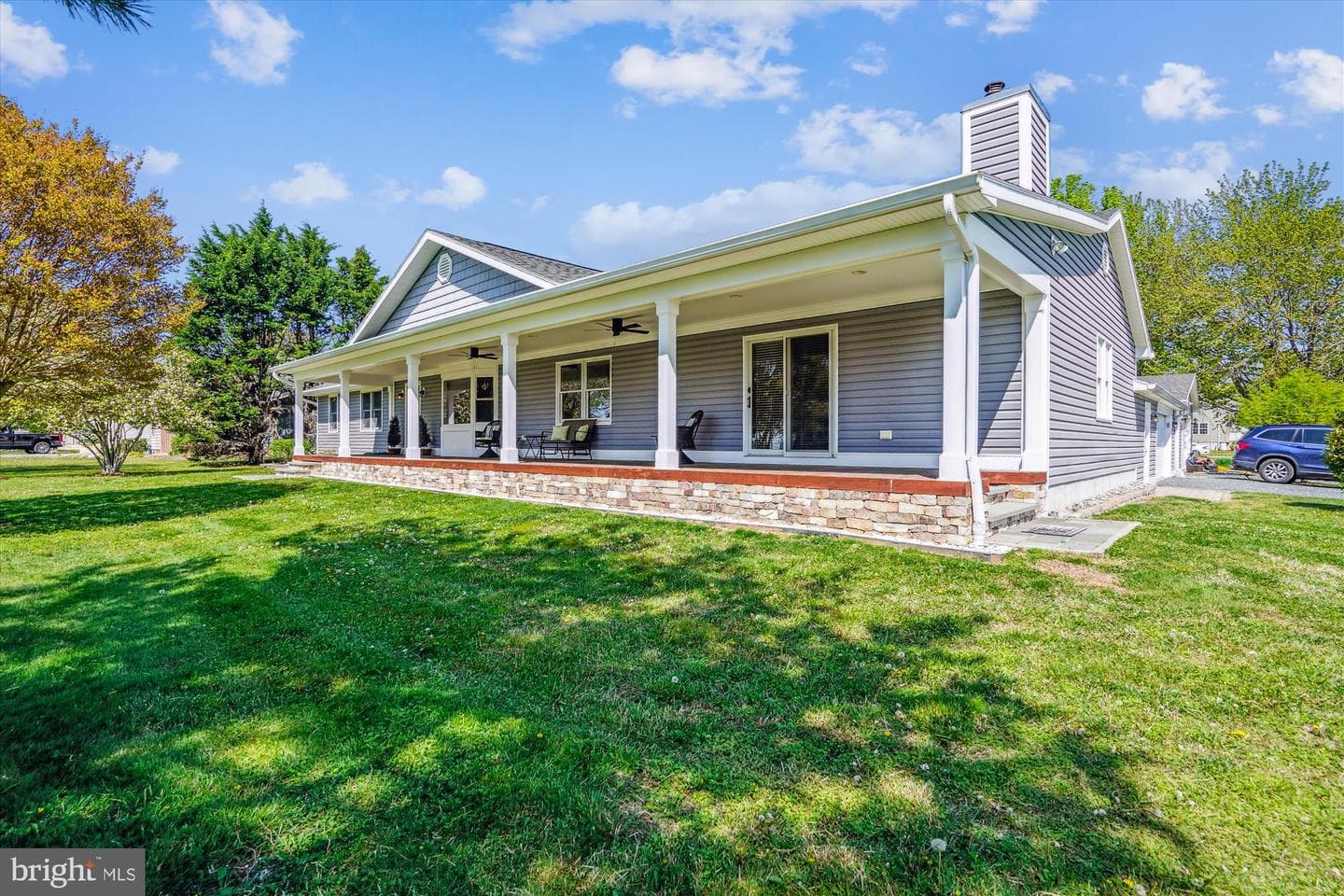 609 Bay Drive photo 2