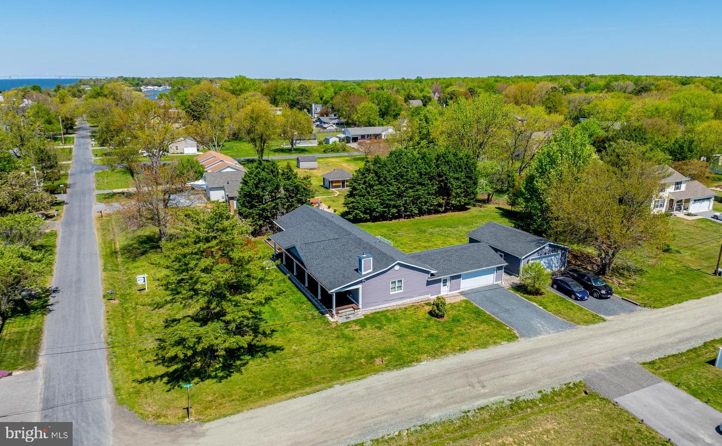 609 Bay Drive photo 40