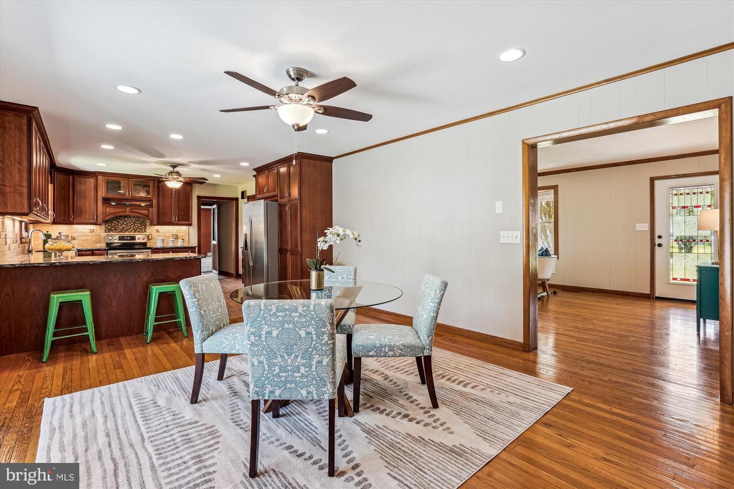 609 Bay Drive photo 9