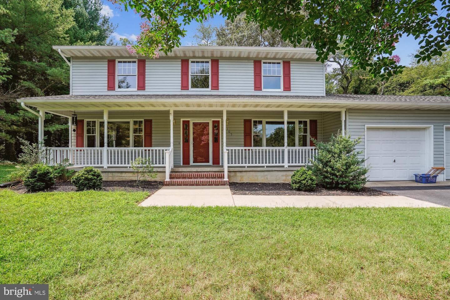105 Coleman Drive photo 2