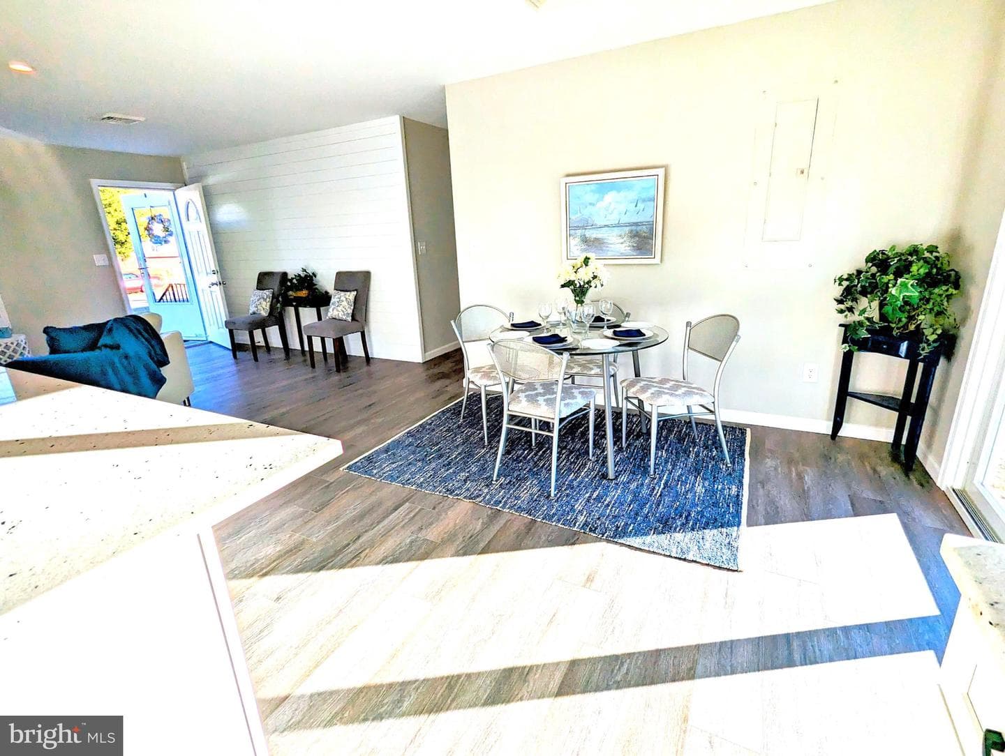 1340 Queen Anne Drive photo 9