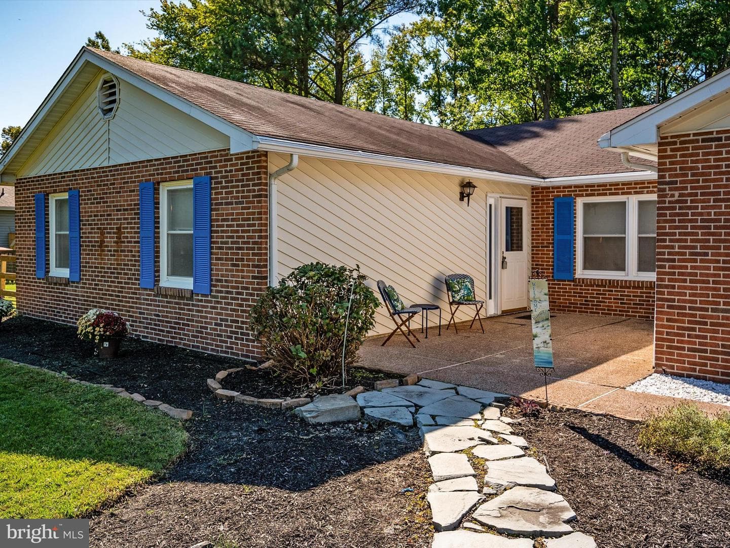 8004 Romancoke Road photo 2