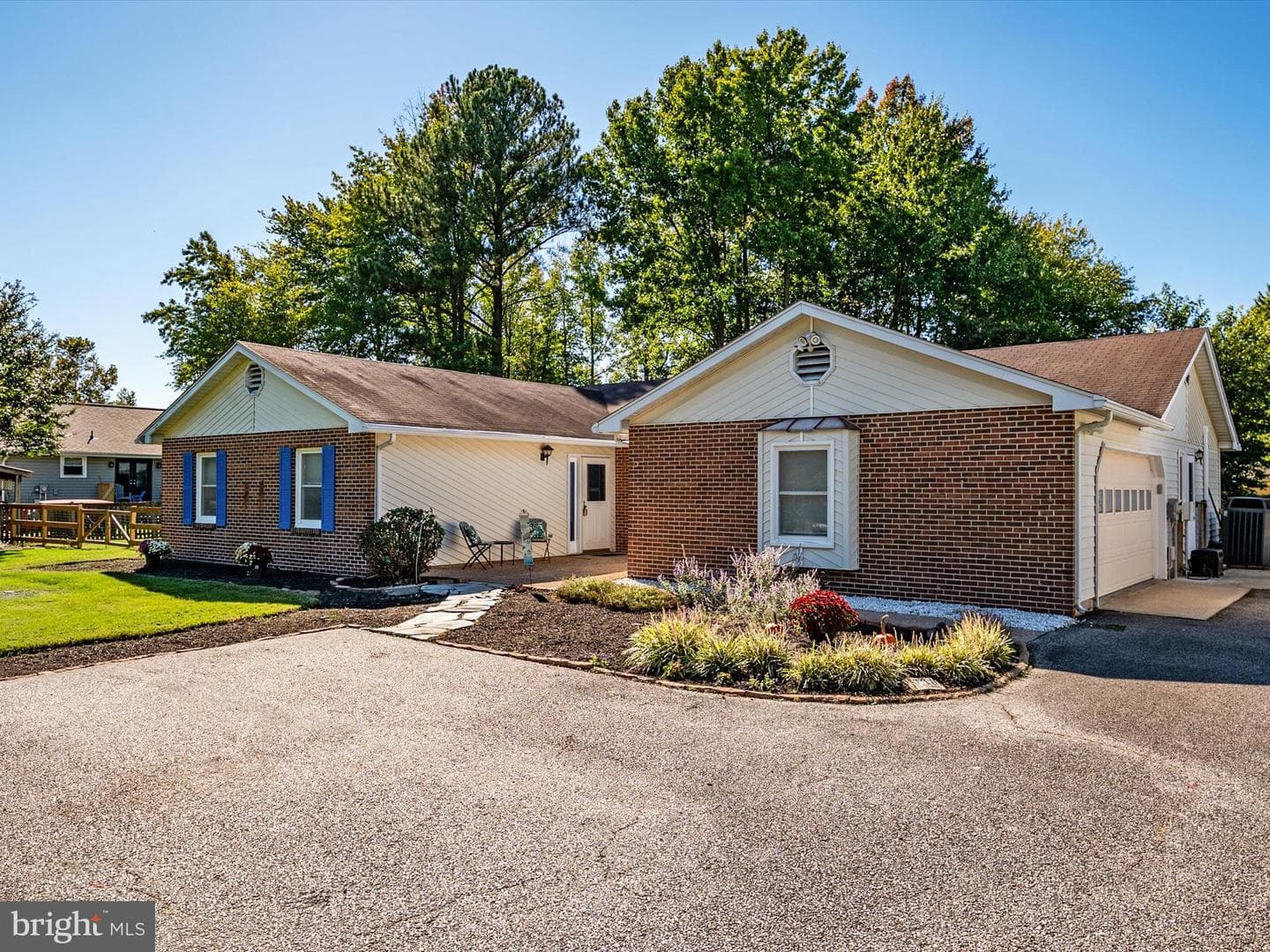 8004 Romancoke Road photo 3