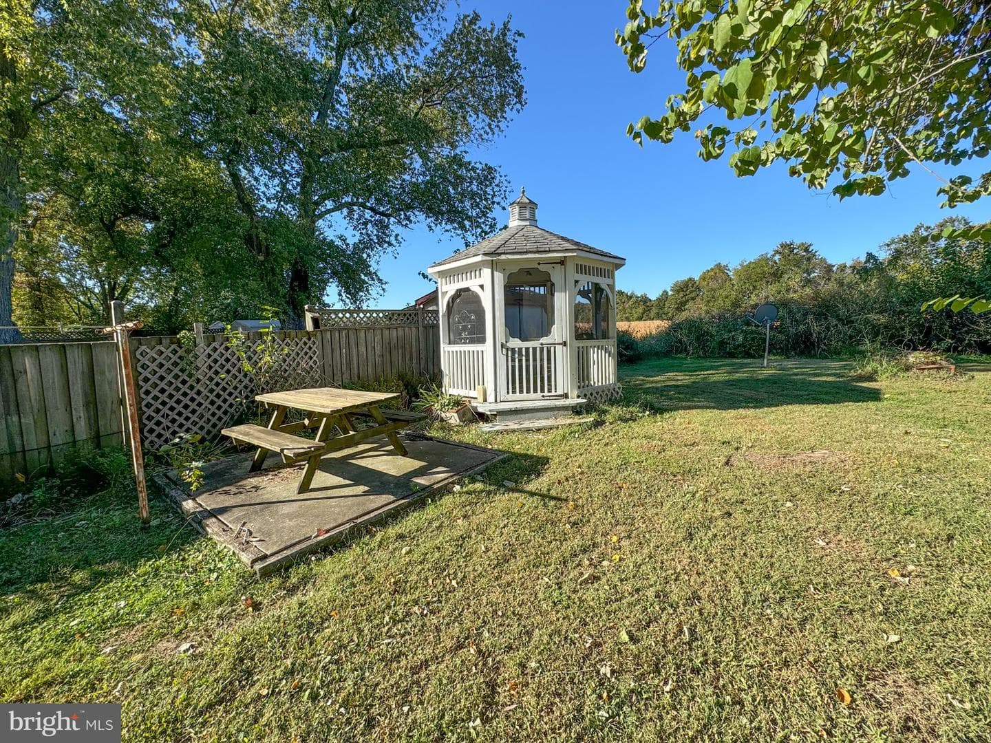 602 Dominion Road photo 33