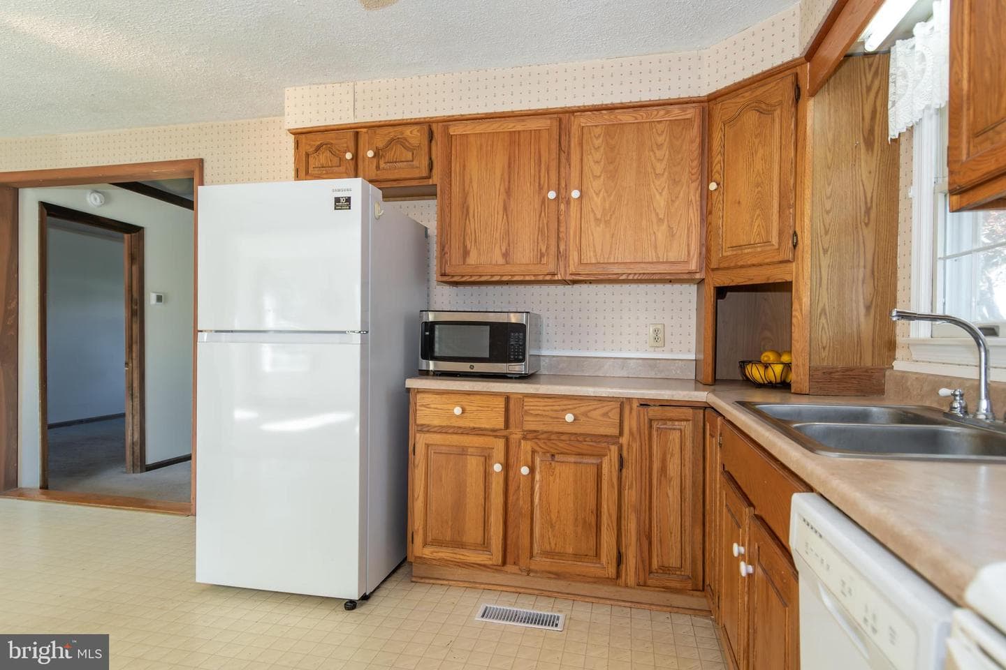 518 Broadcreek Drive photo 17