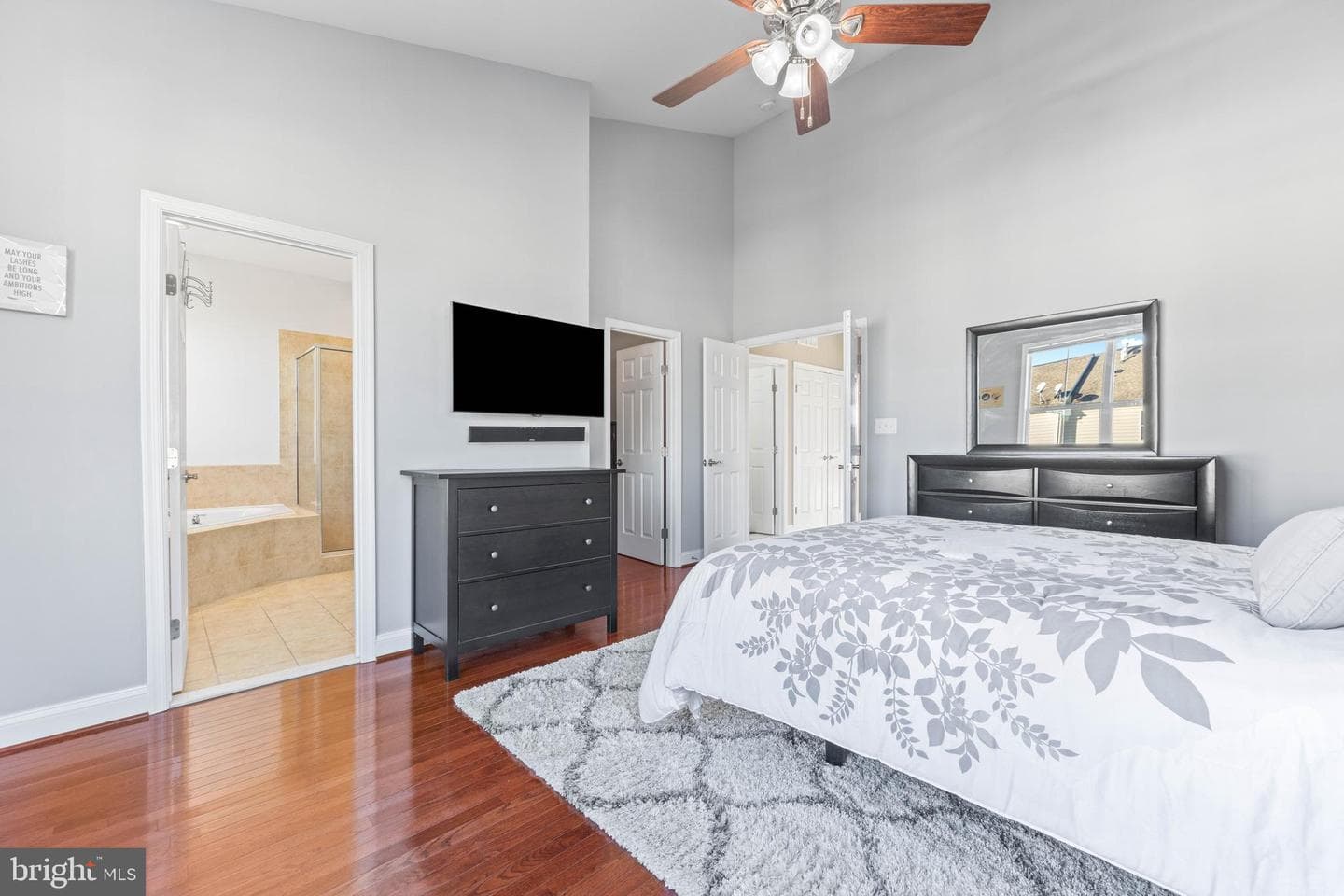 211 Keenan Way photo 35