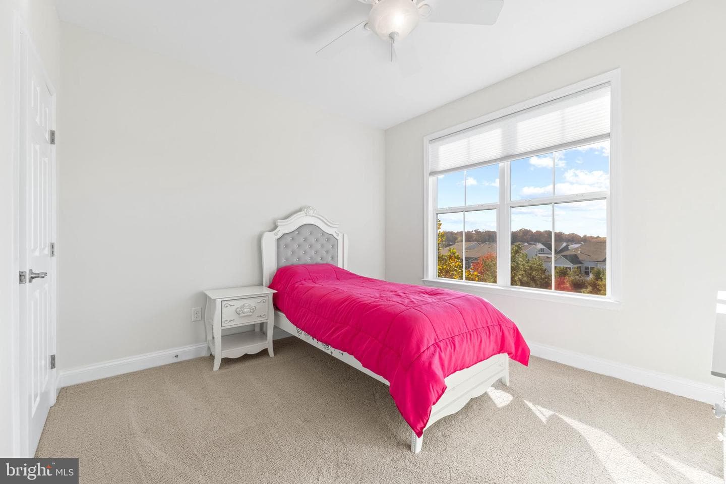 211 Keenan Way photo 44