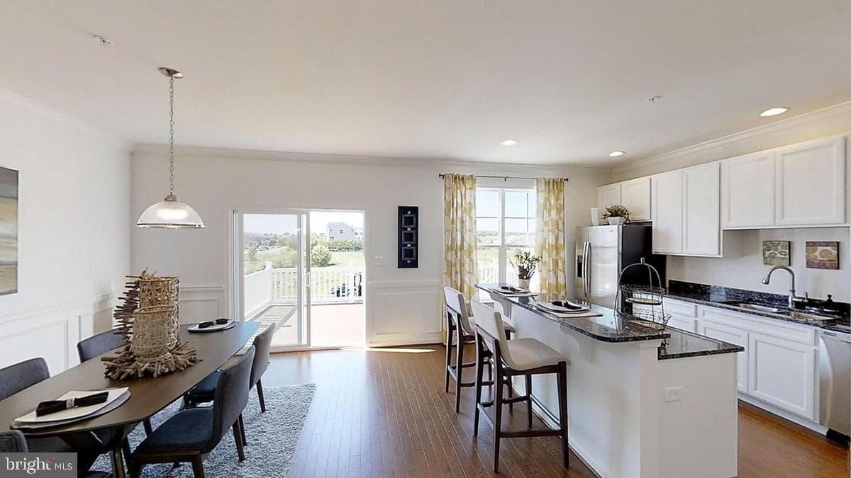 233 Jessica Lyn Avenue photo 10
