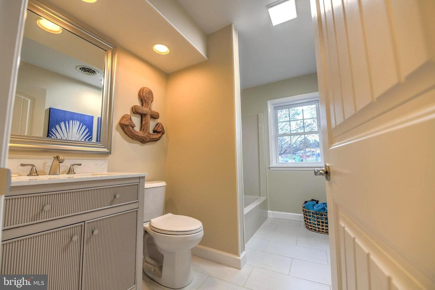 121 Stanford Road photo 21