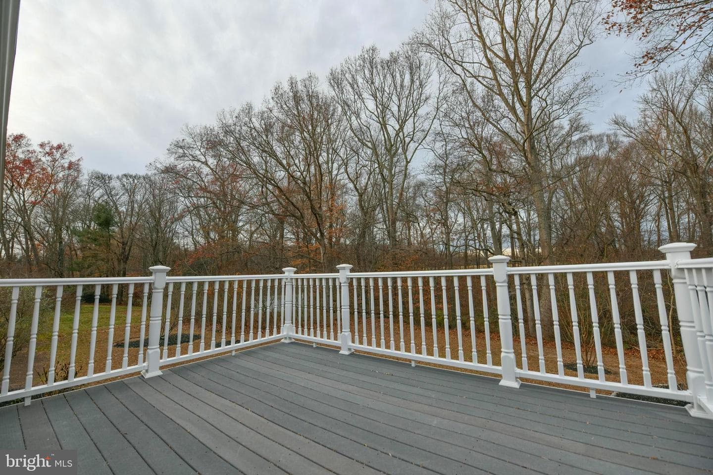 121 Stanford Road photo 33