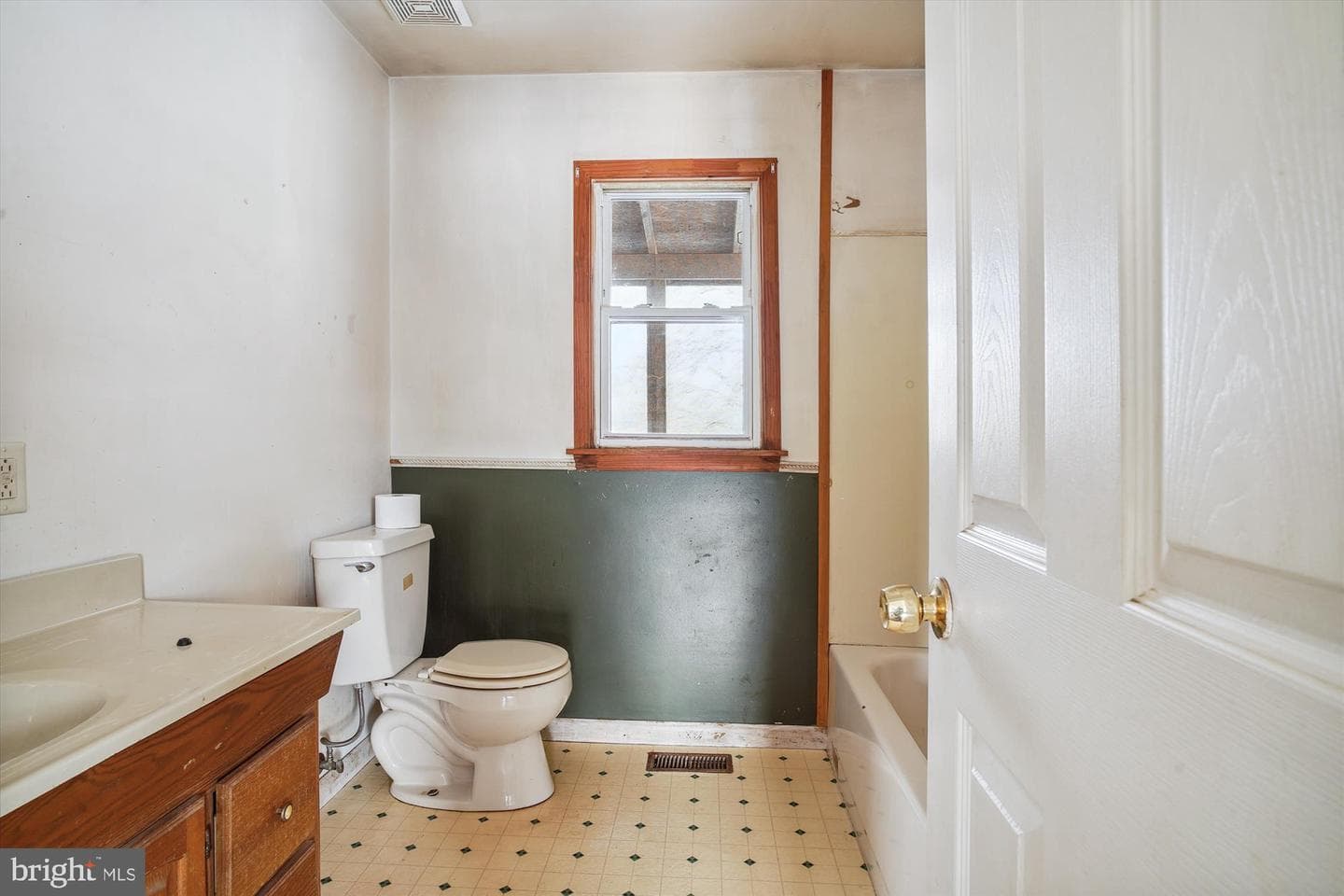 235 Bryce Road photo 12