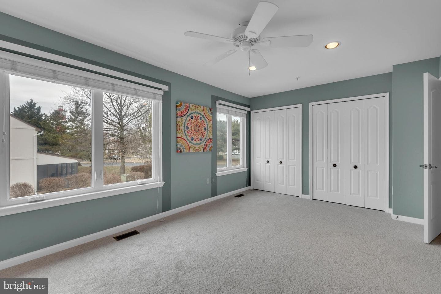 51 Queen Caroline Court photo 35
