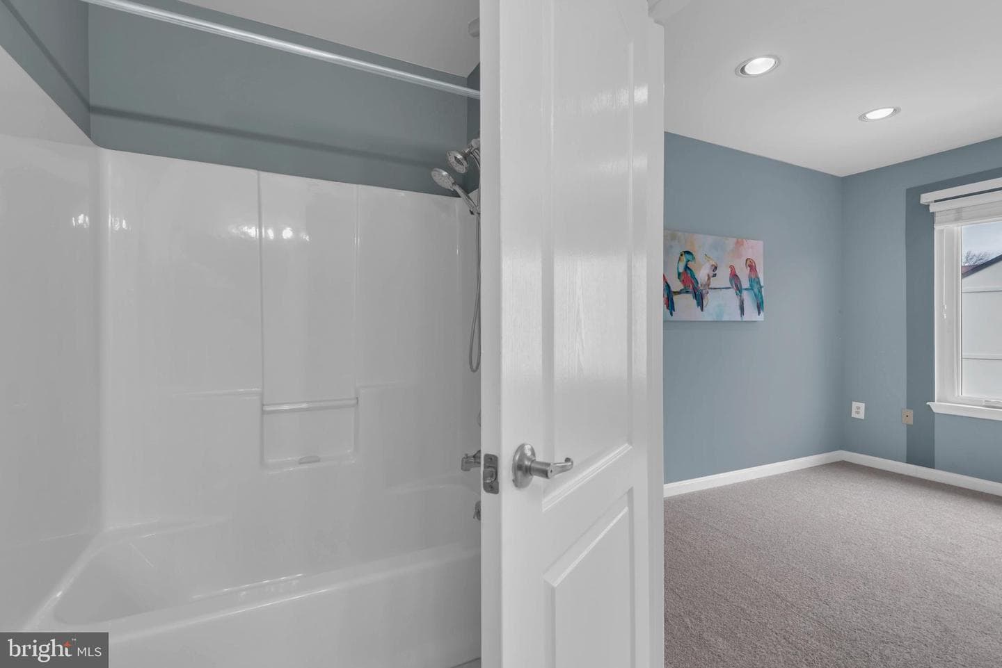 51 Queen Caroline Court photo 37