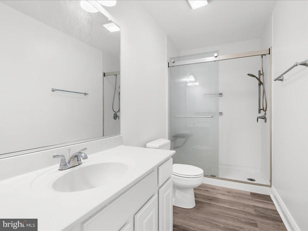 308 Dominion Rd photo 23