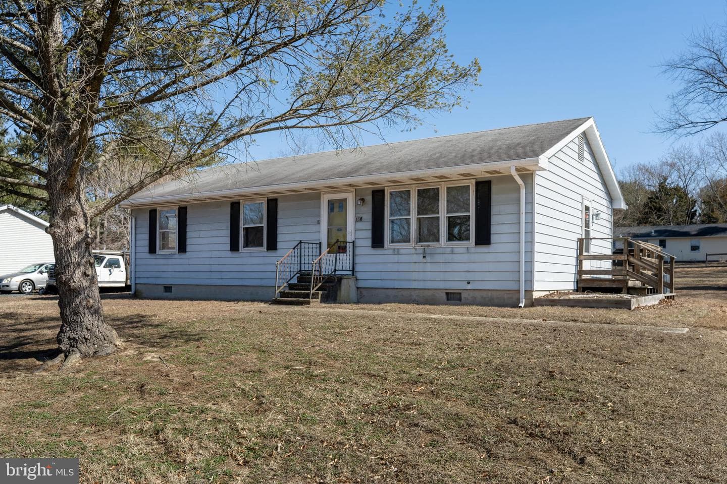 118 Tuxedo Road photo 3