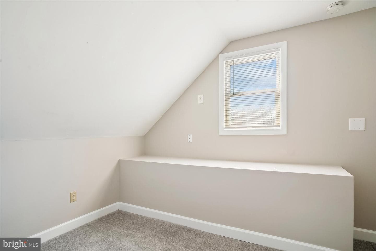 125 Bay Drive photo 34