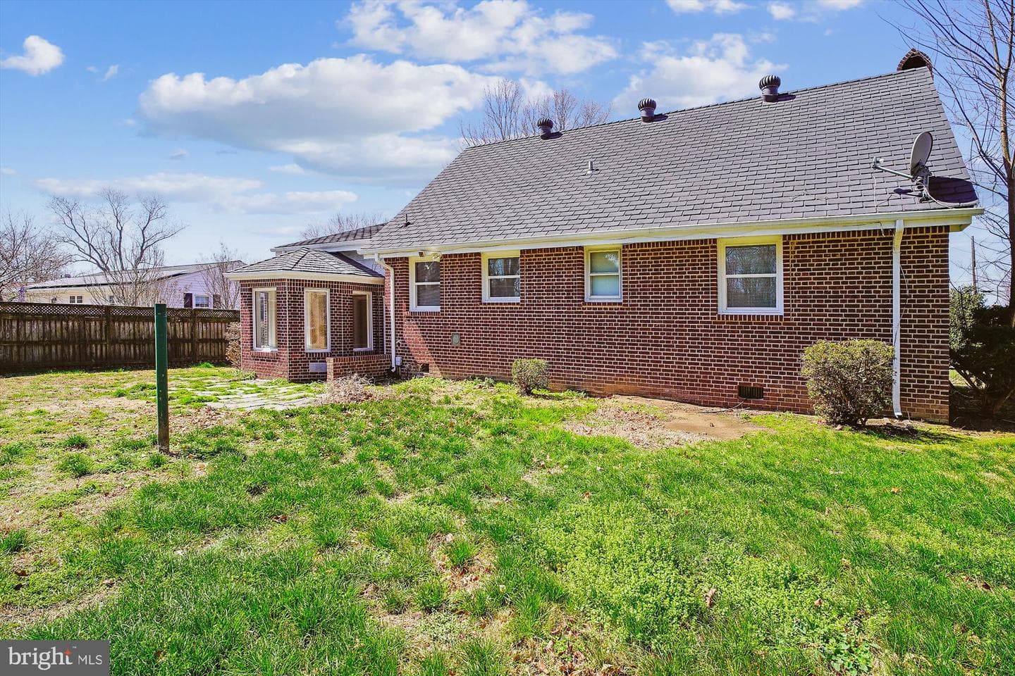 125 Bay Drive photo 5