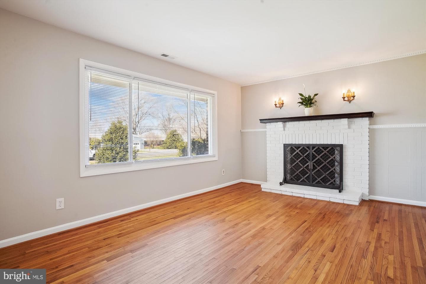 125 Bay Drive photo 9