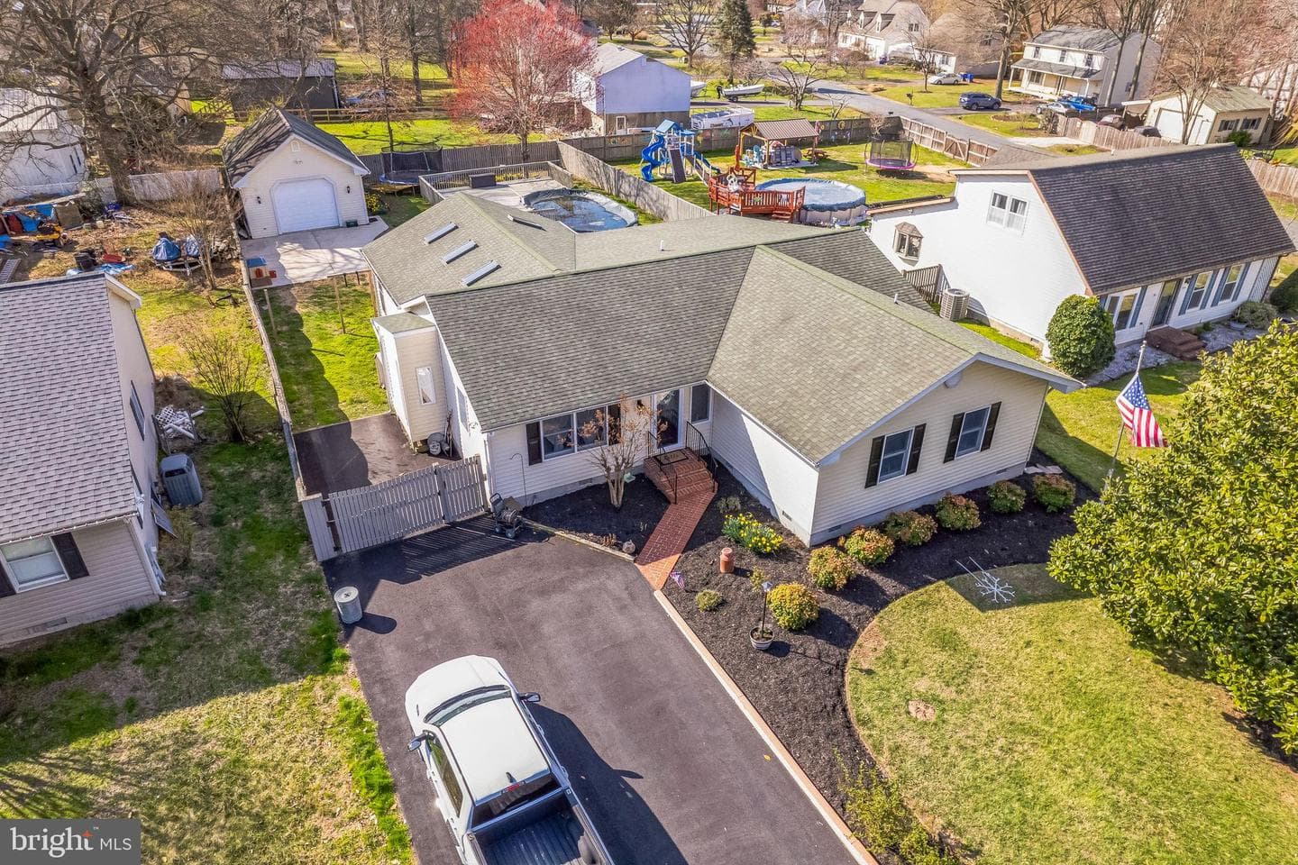 207 Beech Lane photo 42