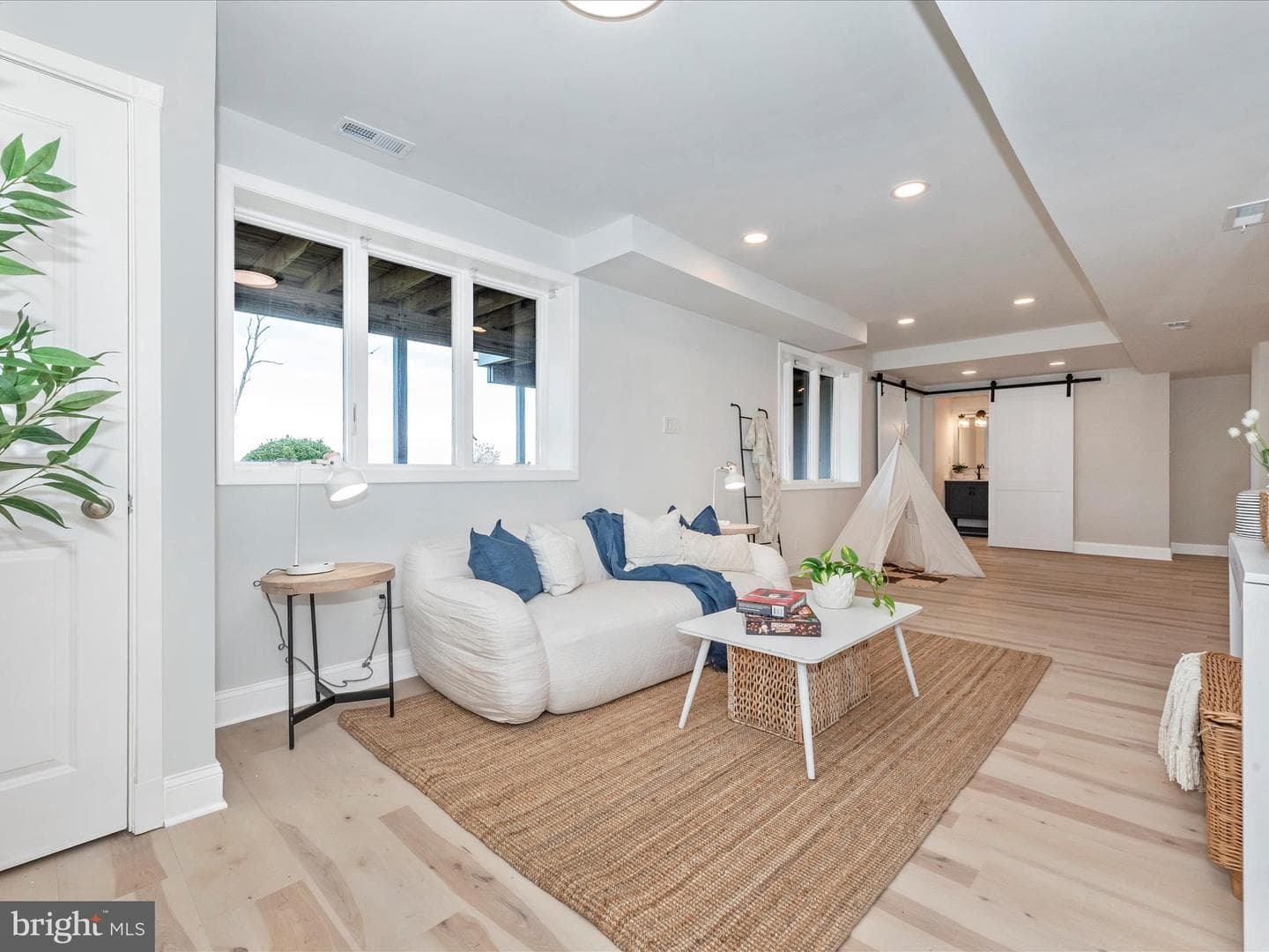 2705 Love Point Road photo 40