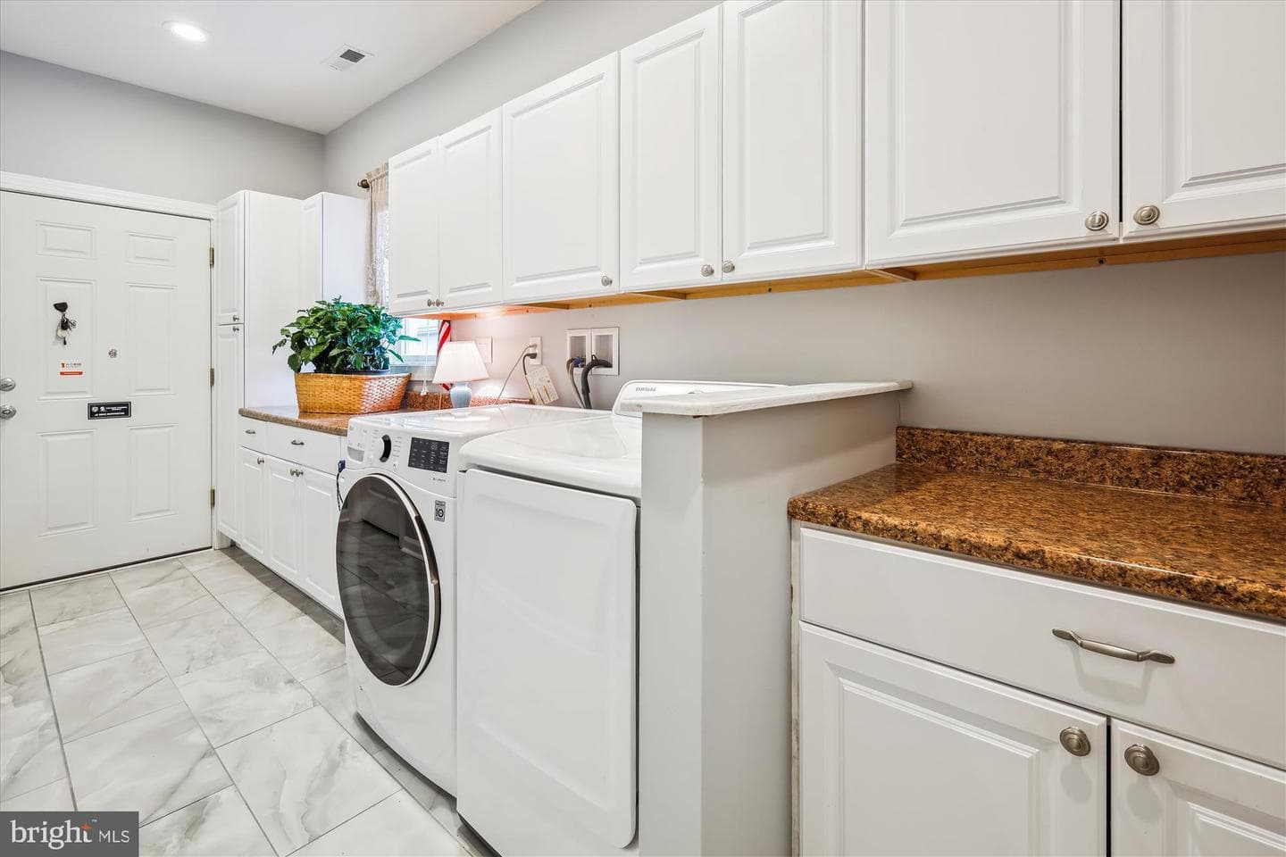 1212 Rabbit Hill Road photo 41