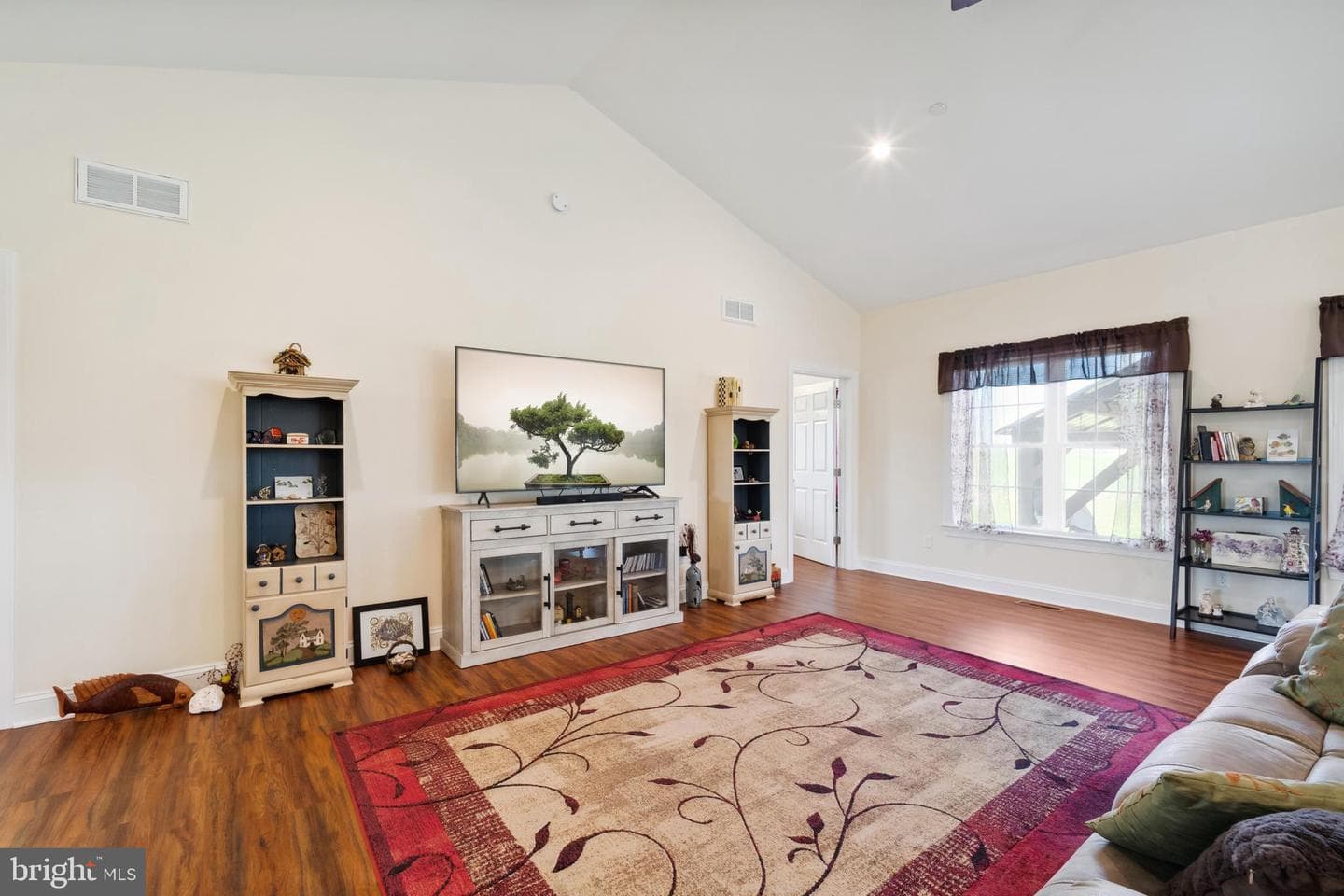 209 Murphy Road photo 11