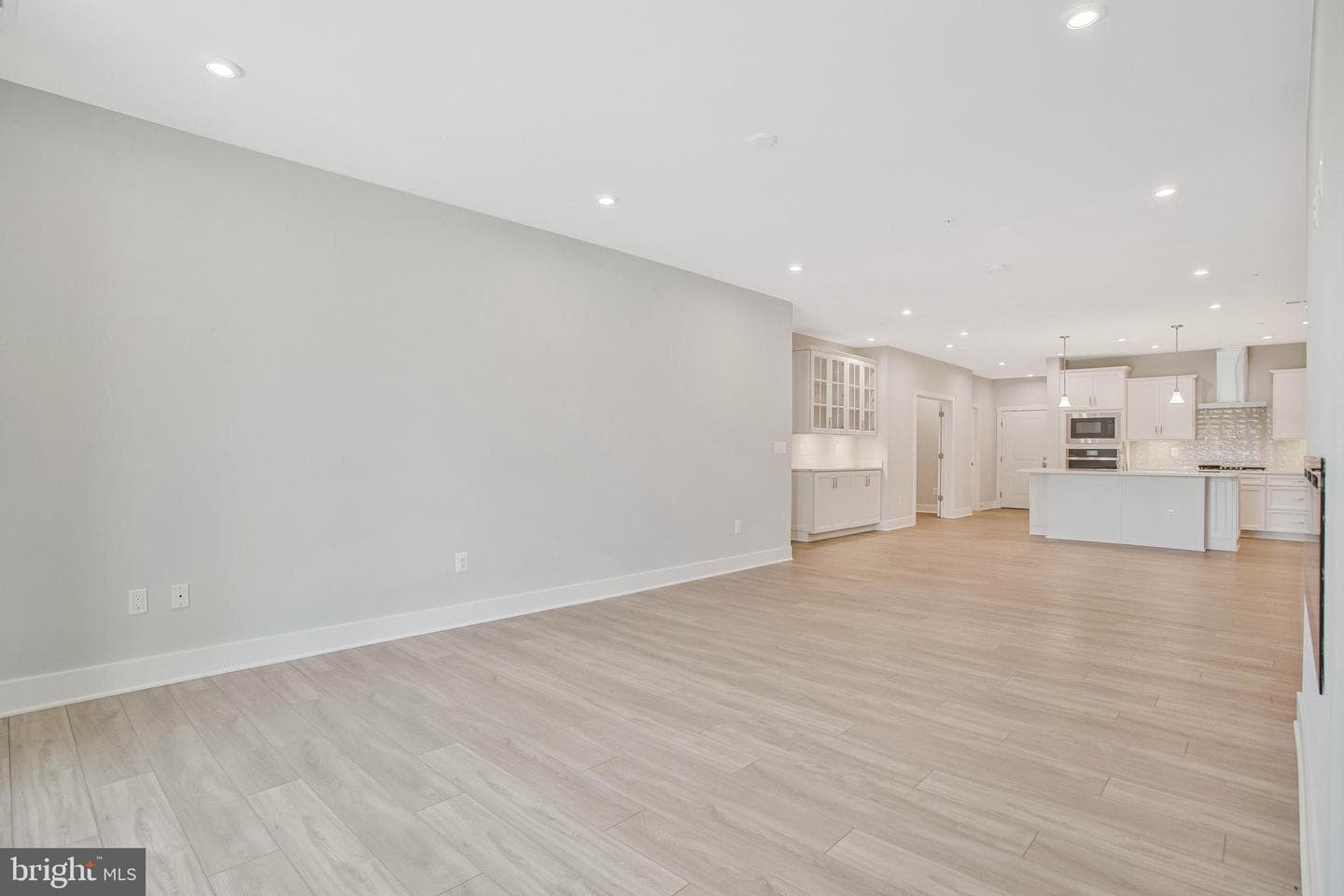 170 Harrier Way #11 photo 15