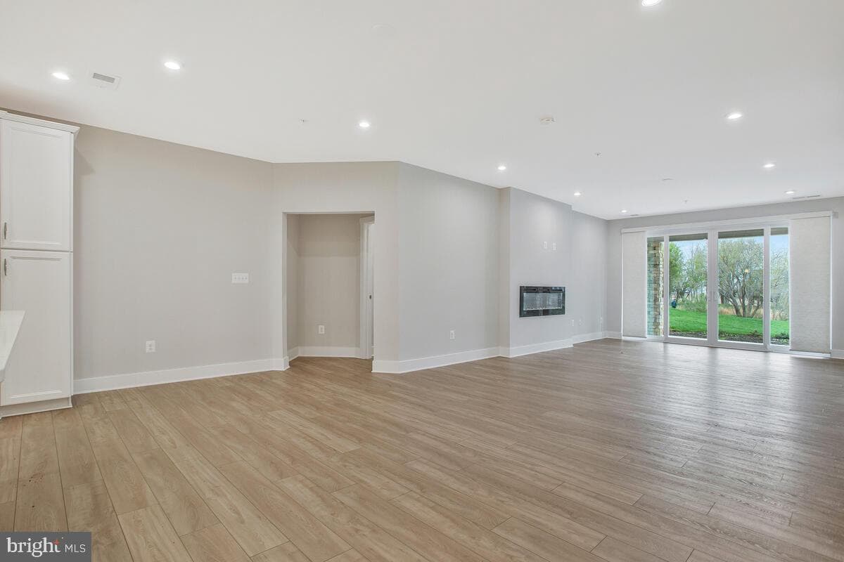 170 Harrier Way #11 photo 20
