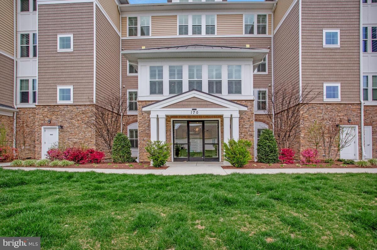 170 Harrier Way #11 photo 3