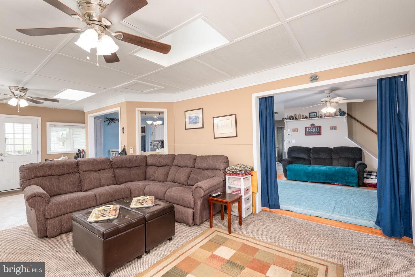 335 Larch Place photo 17