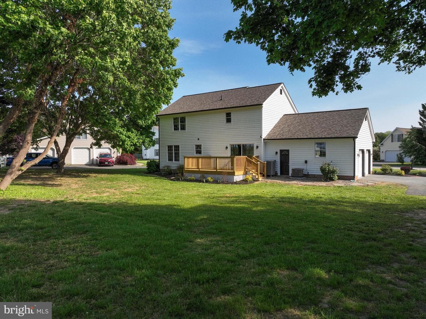 221 Frederick Drive photo 4