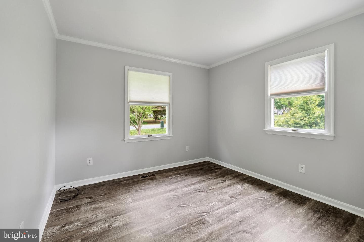 109 Edmore Road photo 13