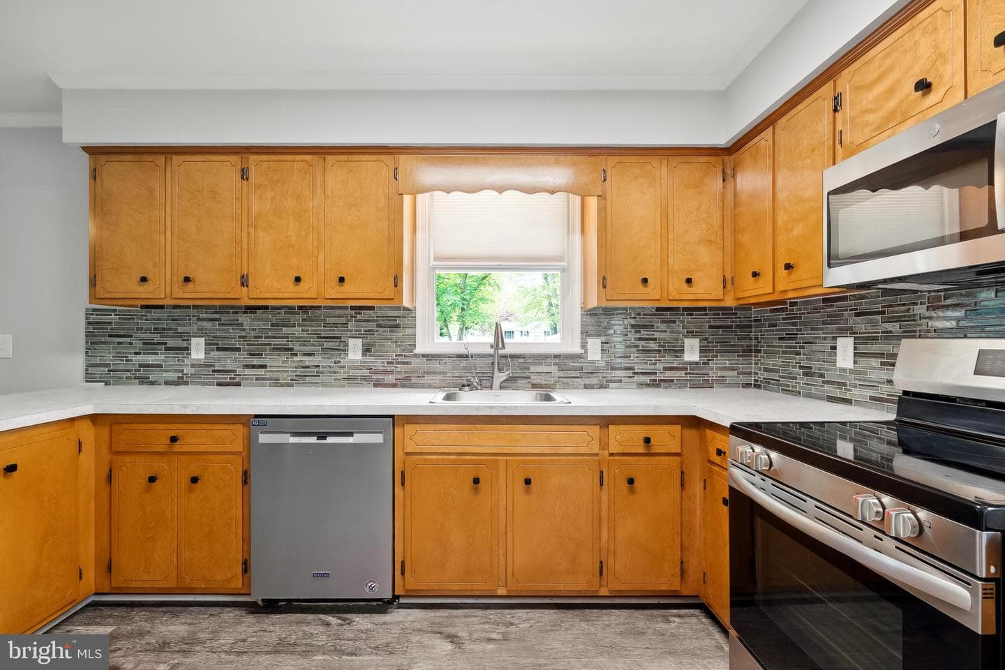 109 Edmore Road photo 4