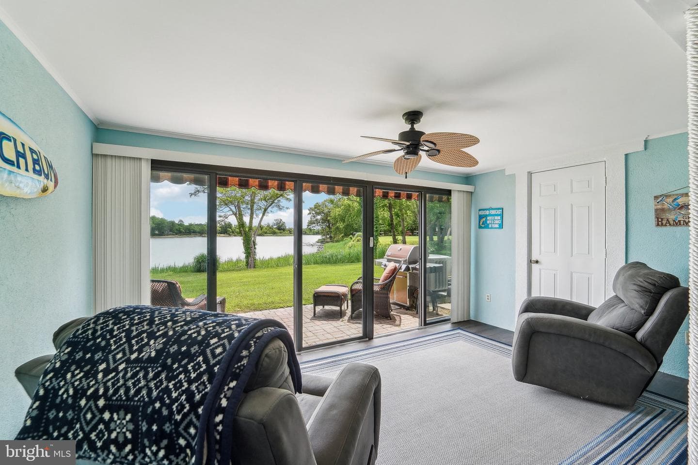 49 Queen Guinevere Way photo 15