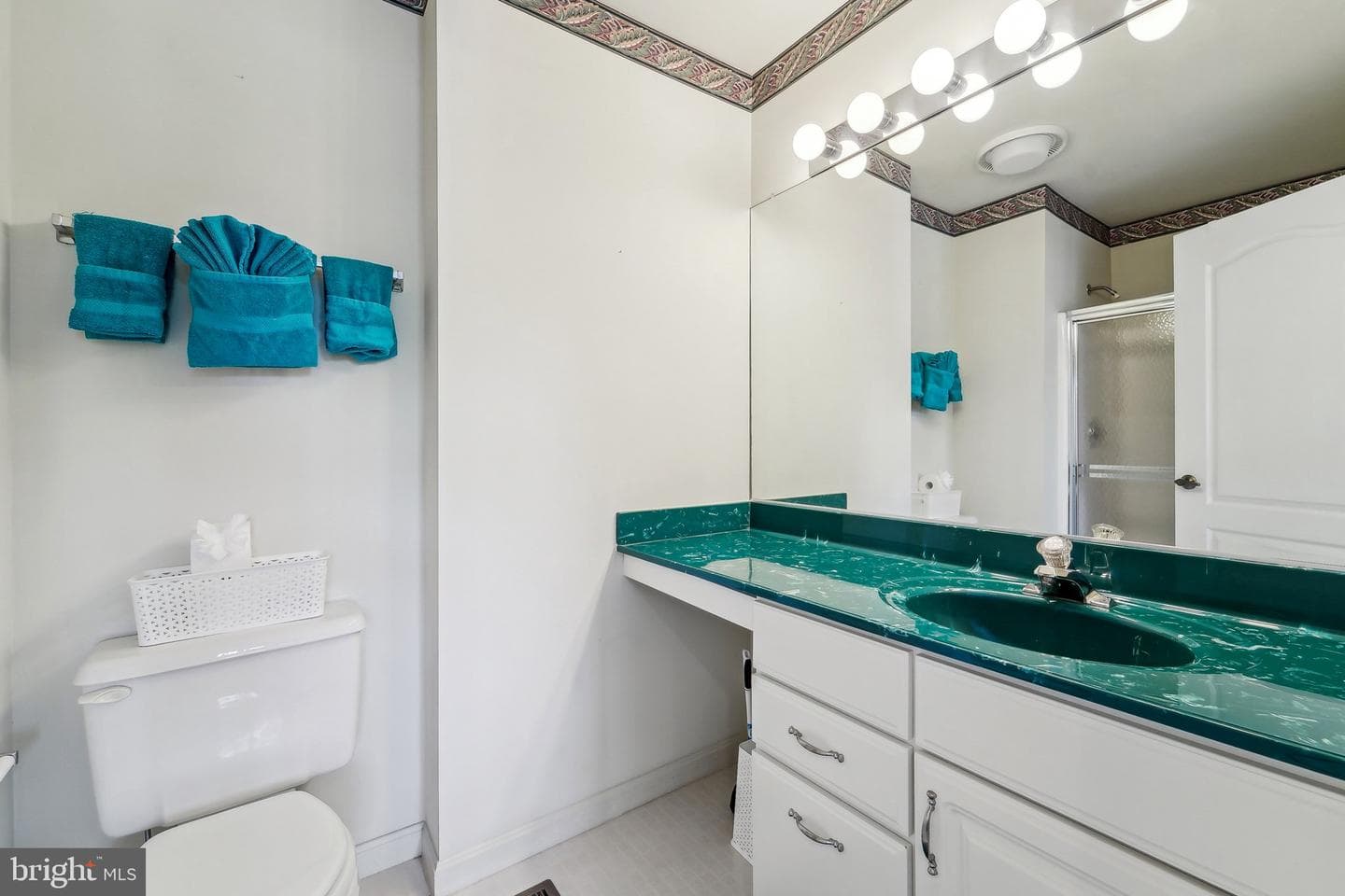 49 Queen Guinevere Way photo 29