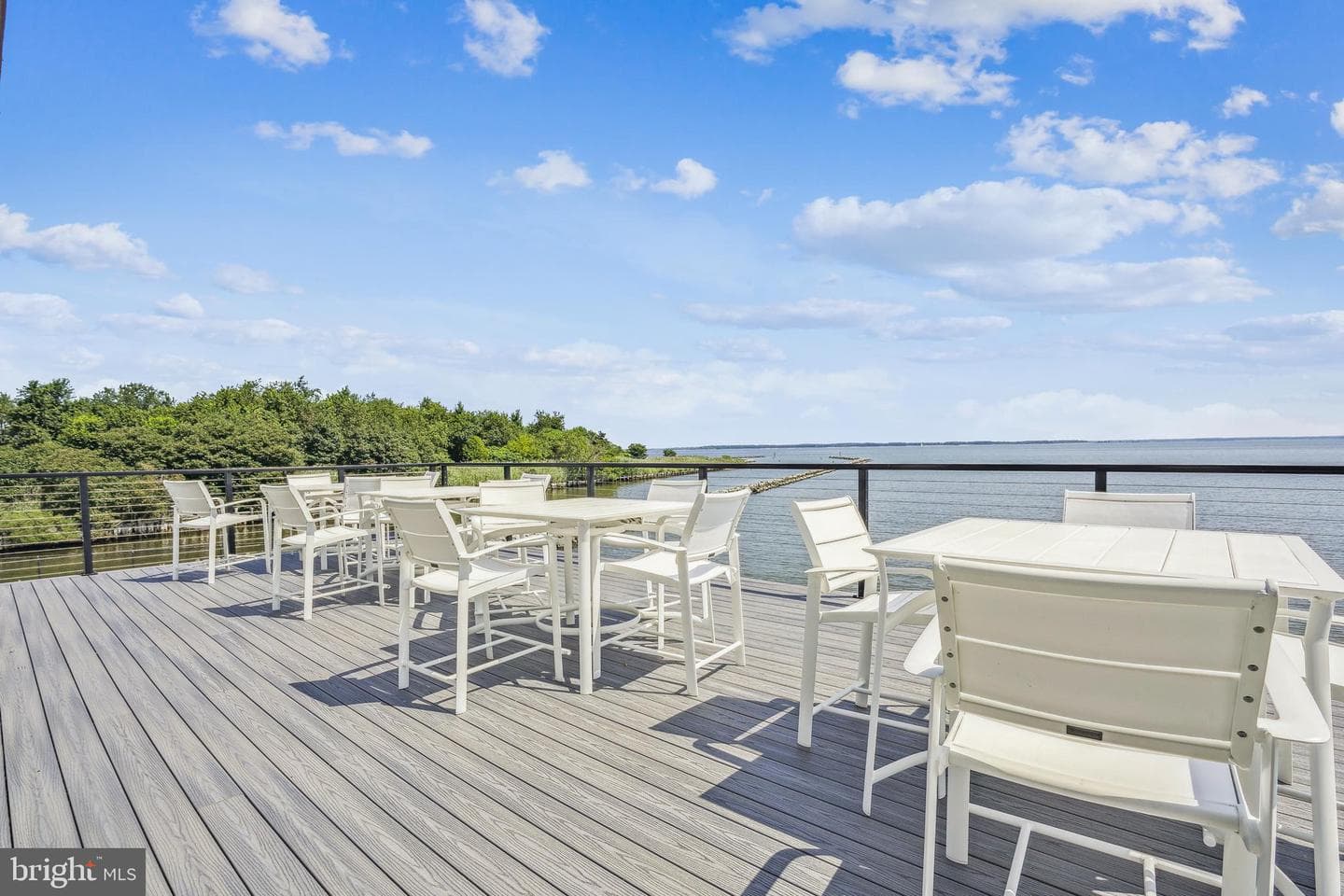 49 Queen Guinevere Way photo 47