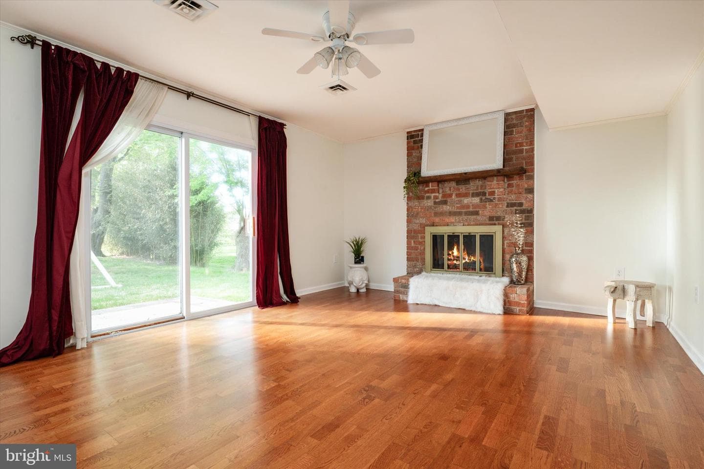 515 Bayside Drive photo 10