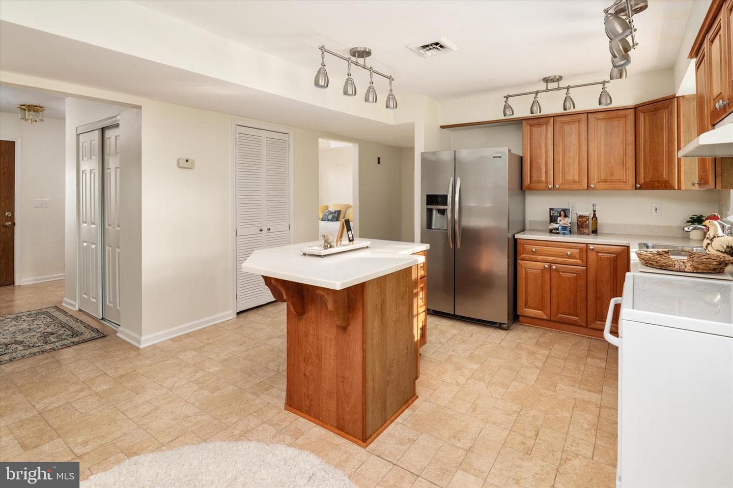 515 Bayside Drive photo 7