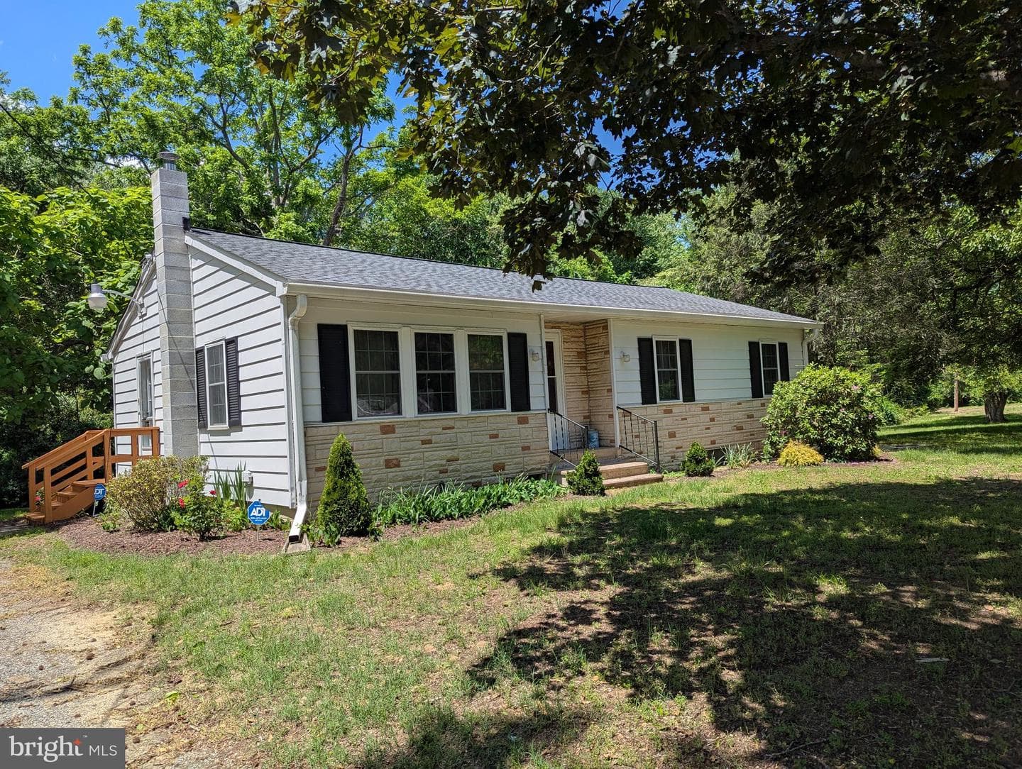 205 Pfalzgroff Road photo 1