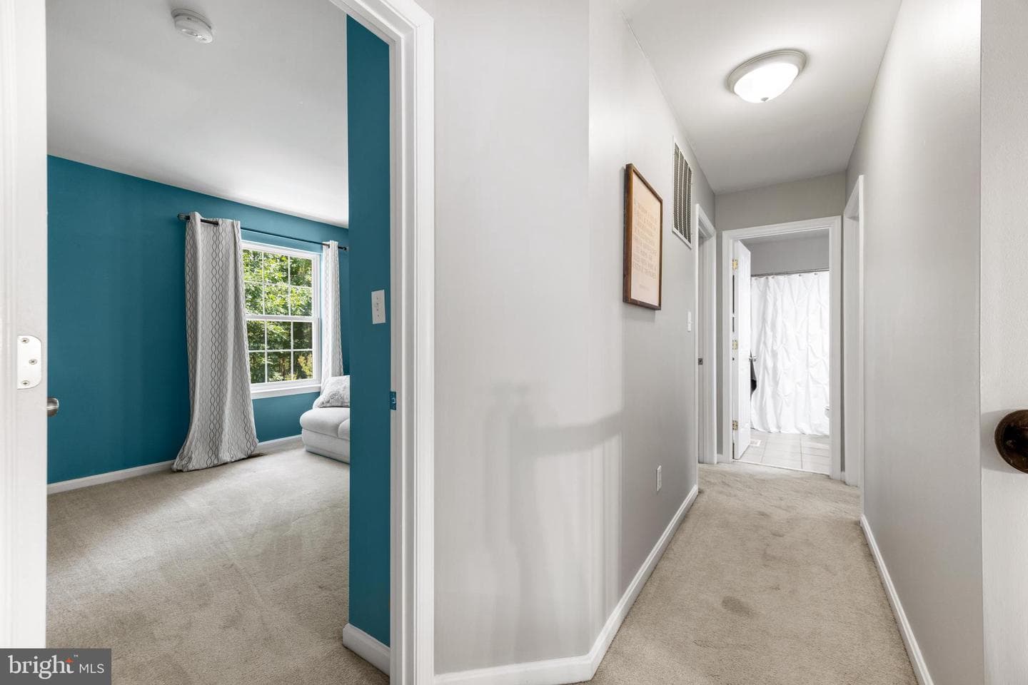 412 Hanna Court photo 23