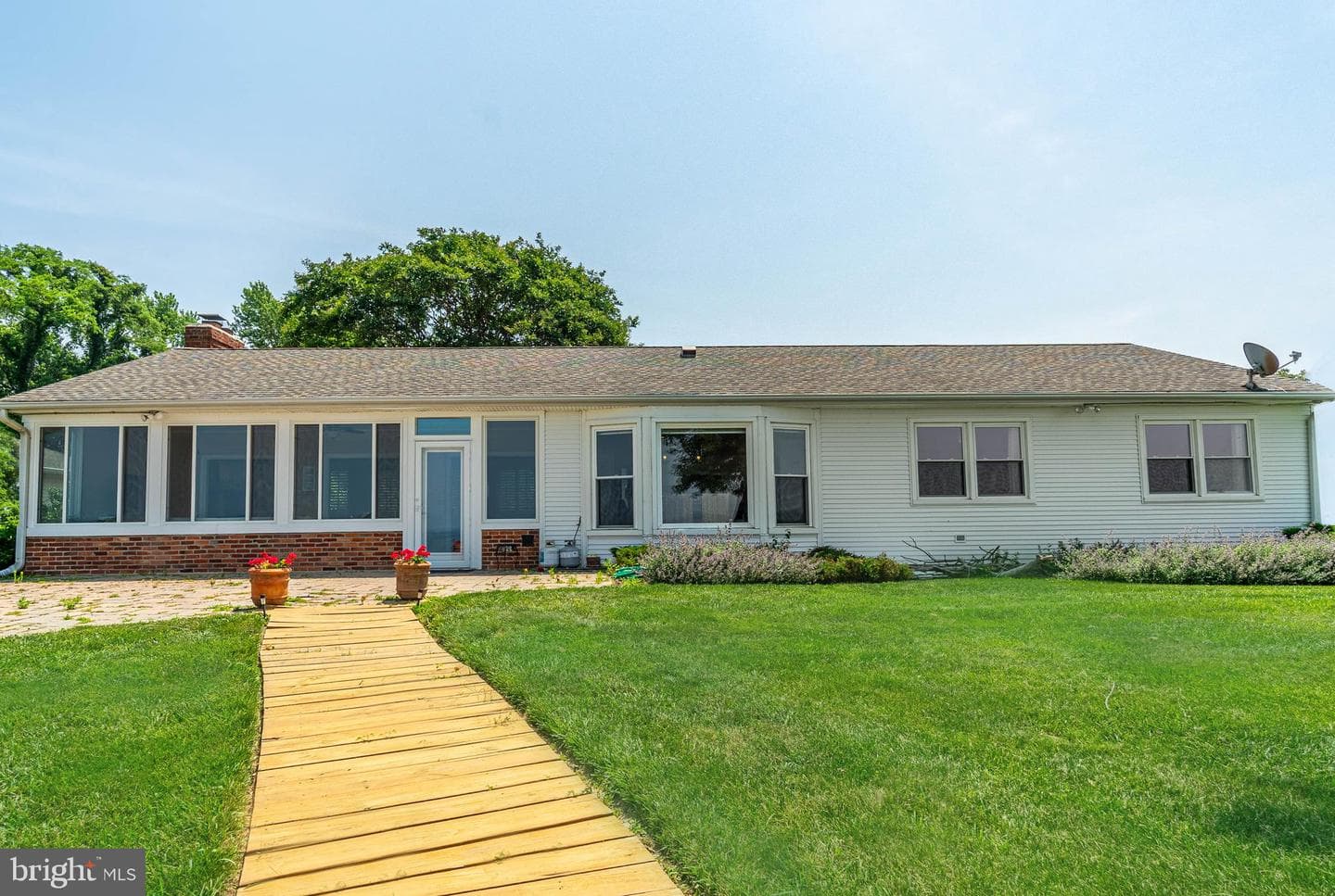 204 Queen Anne Club Drive photo 40