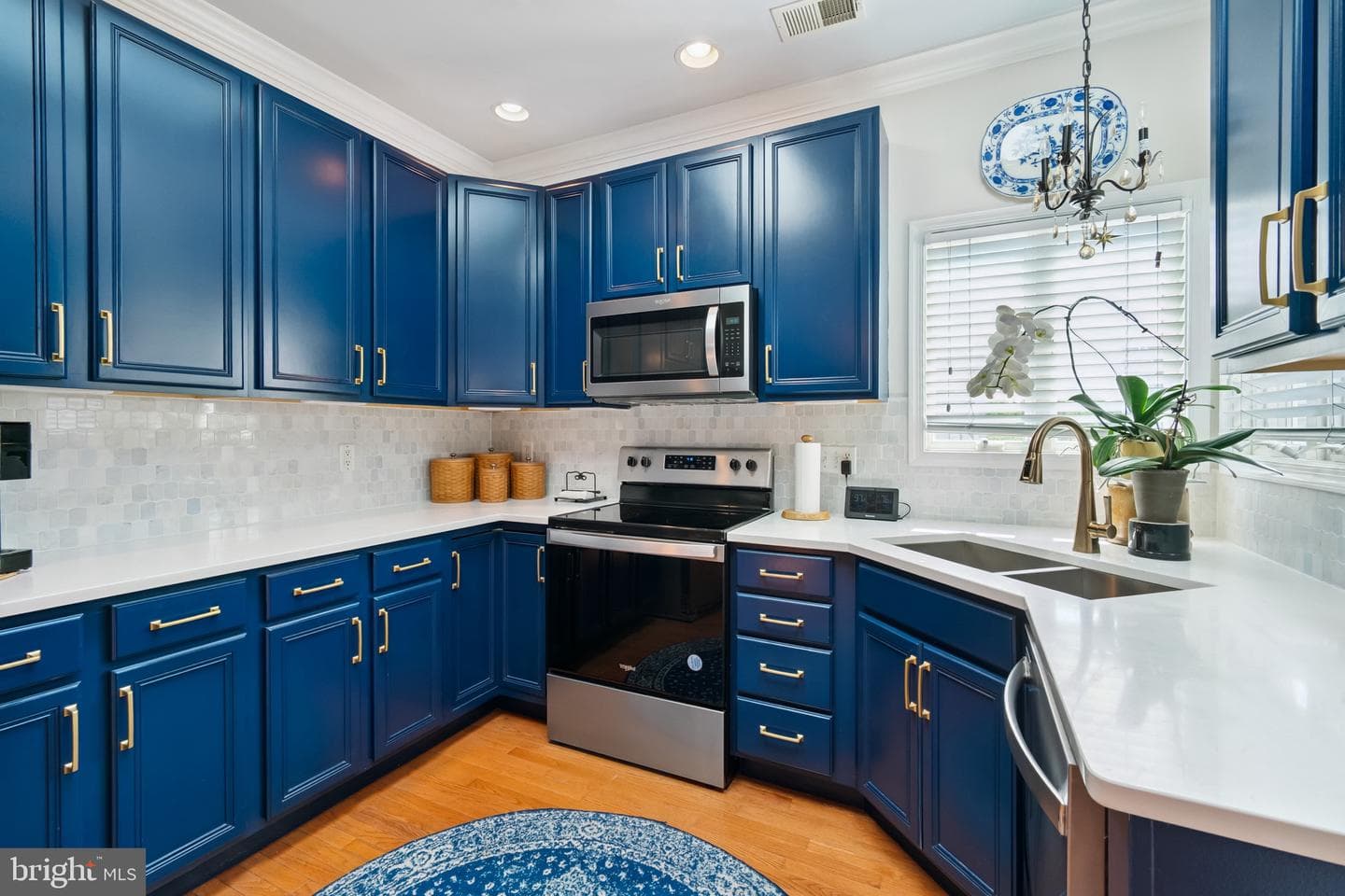 1803 Marion Quimby Drive photo 5