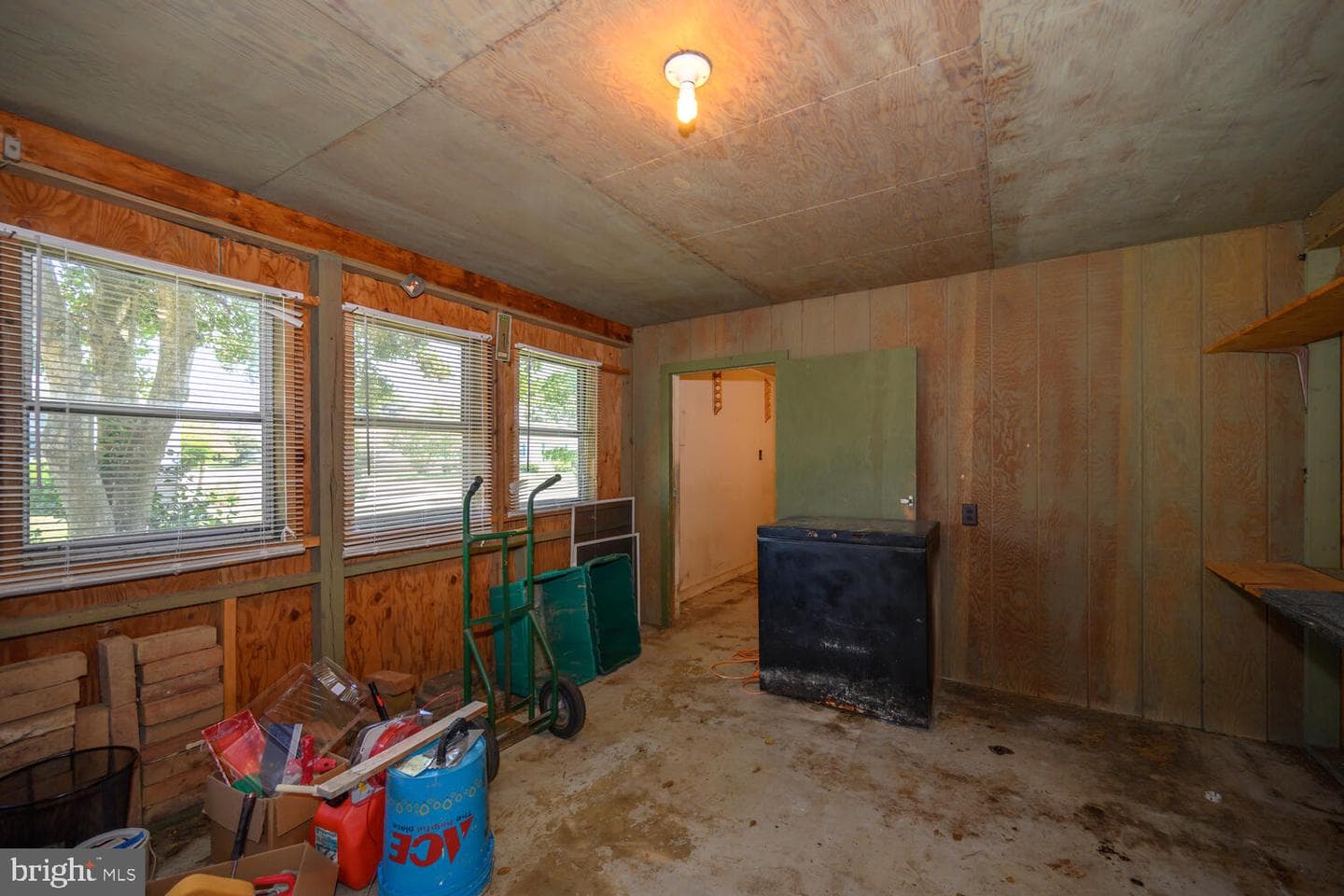 332 Holly Street photo 35