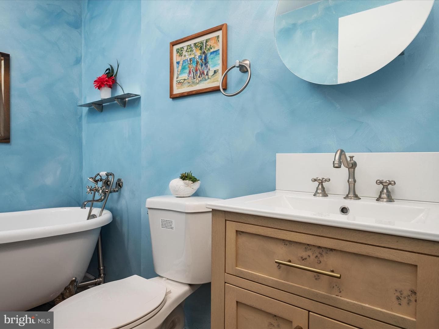 312 William Way photo 16