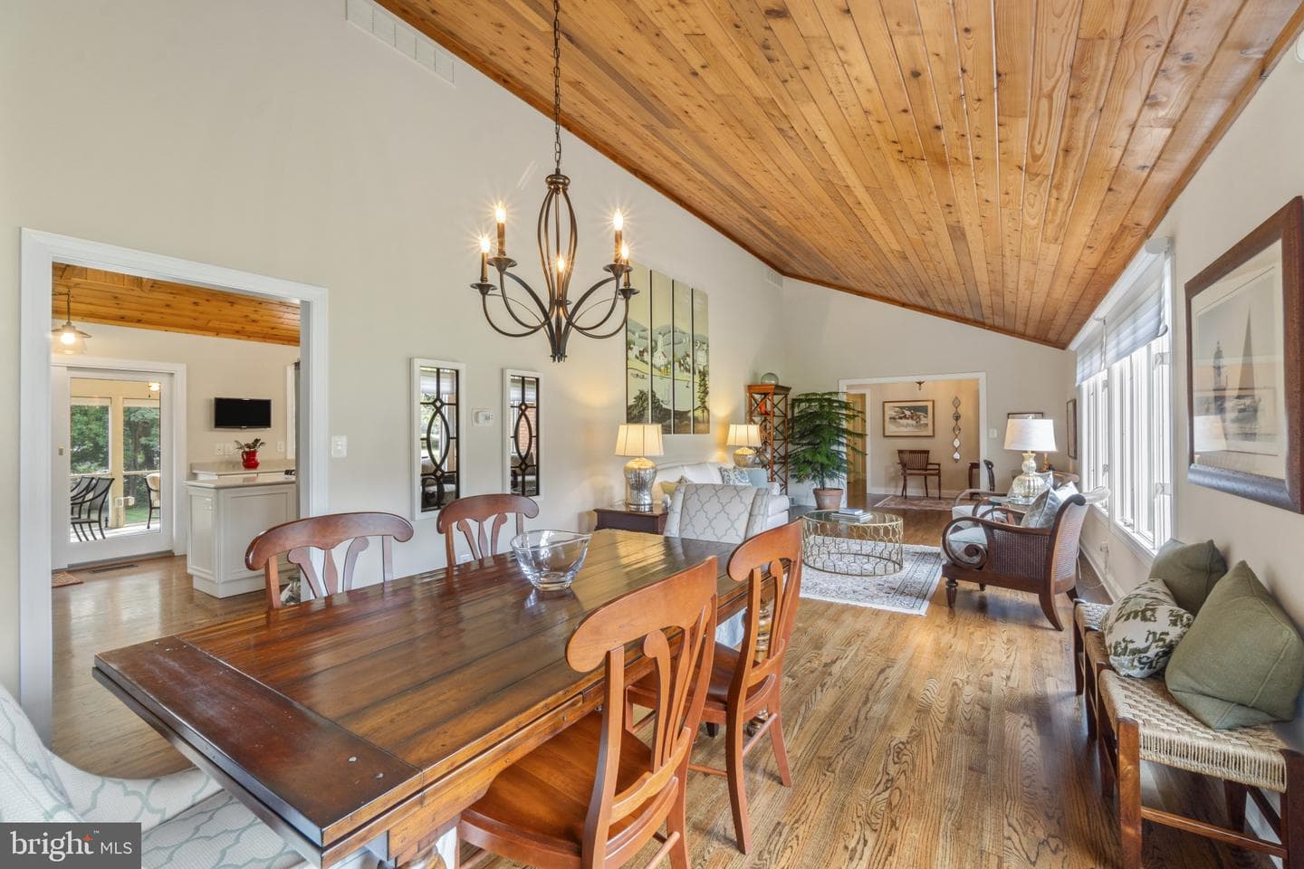 212 Brickhouse Drive photo 11