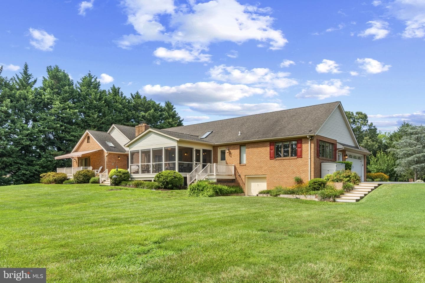 212 Brickhouse Drive photo 32