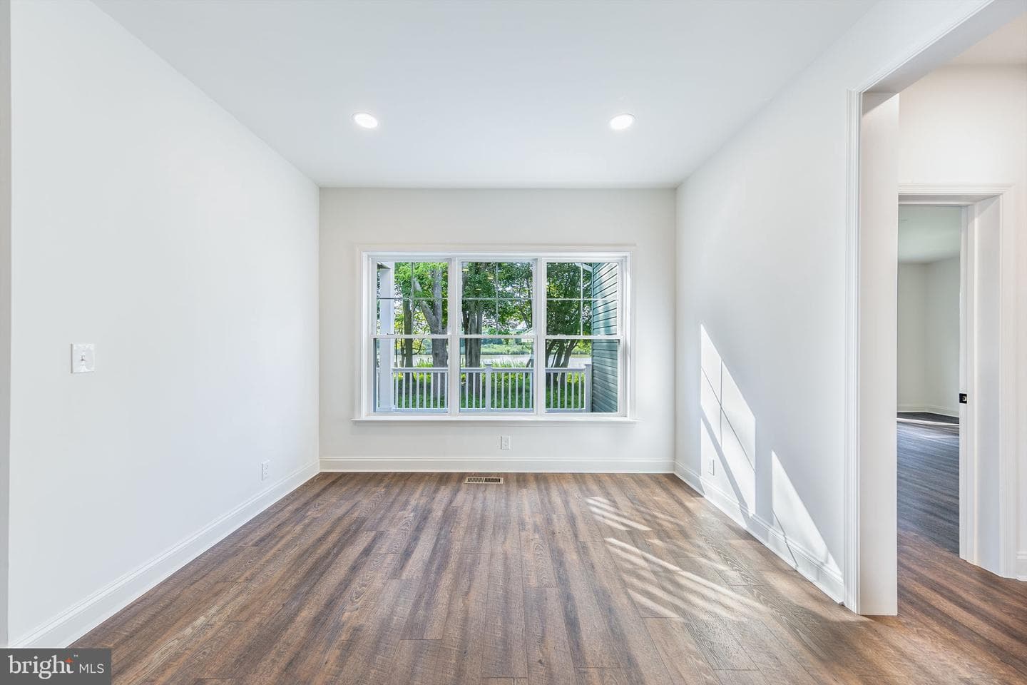 305 N Lake photo 30