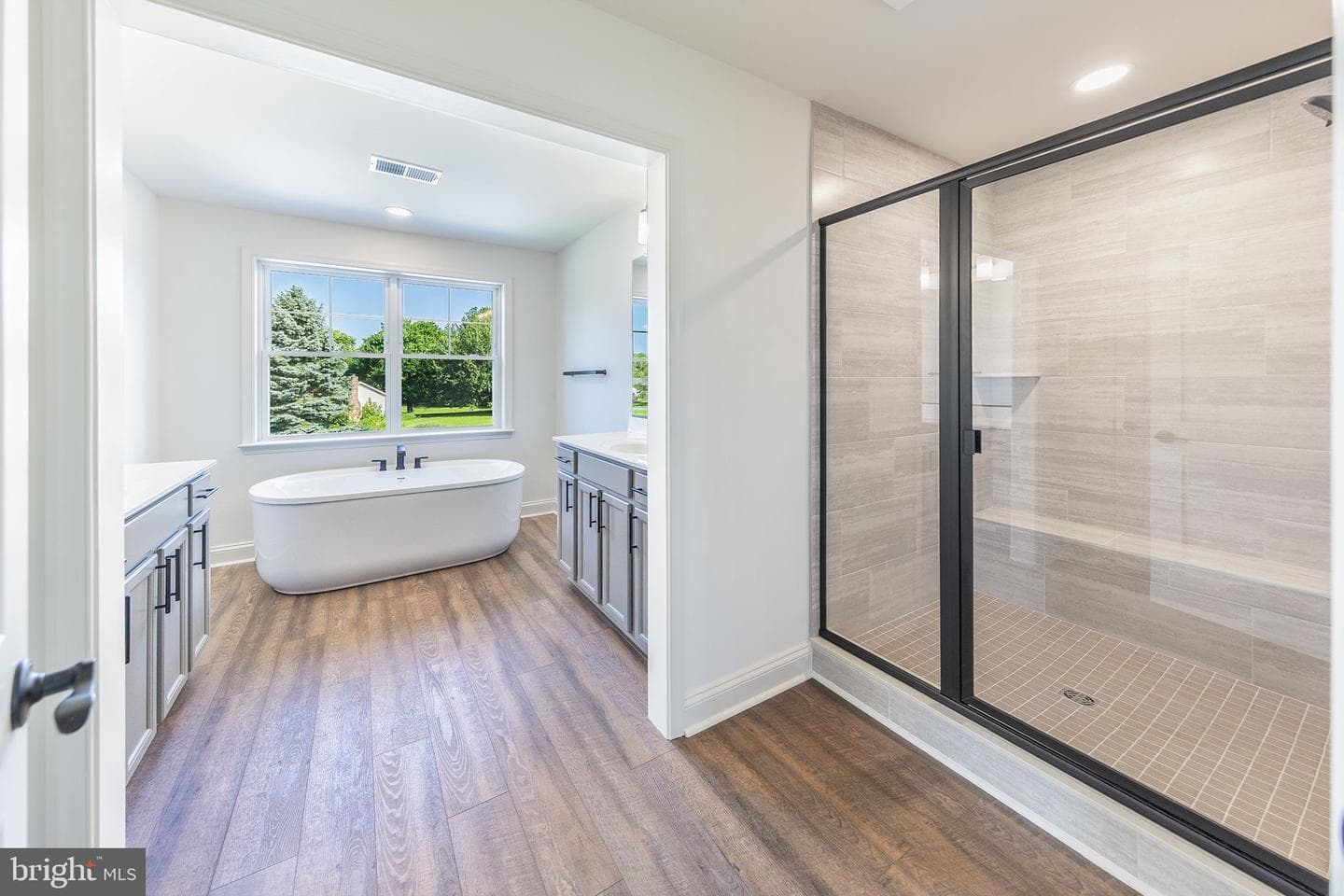 305 N Lake photo 41