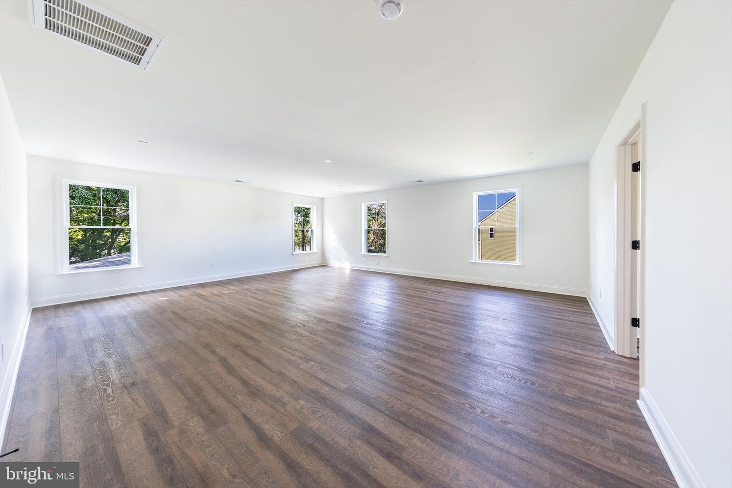 305 N Lake photo 45