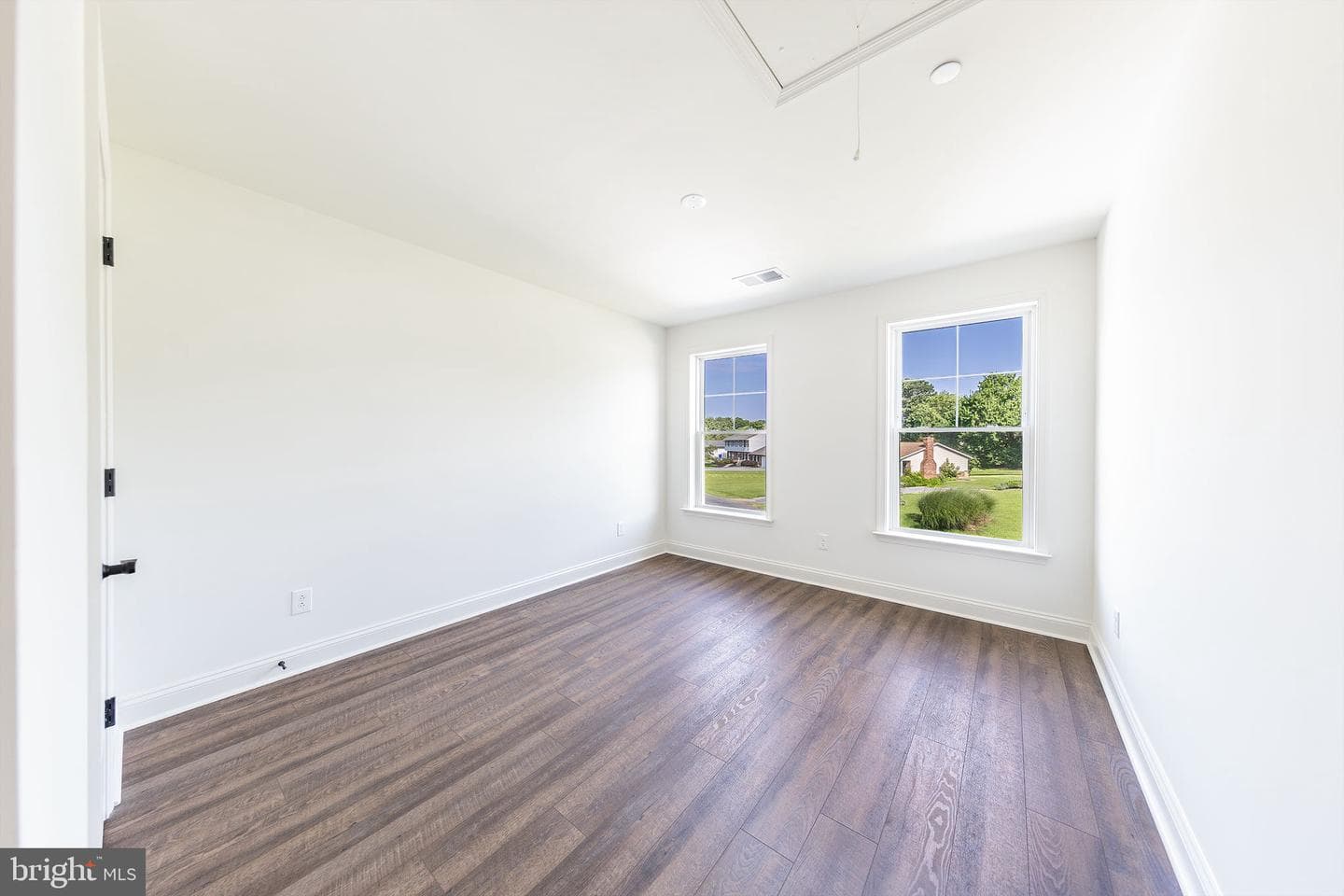 305 N Lake photo 49